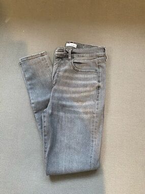 LOFT Light Gray Women’s Skinny Jeggings